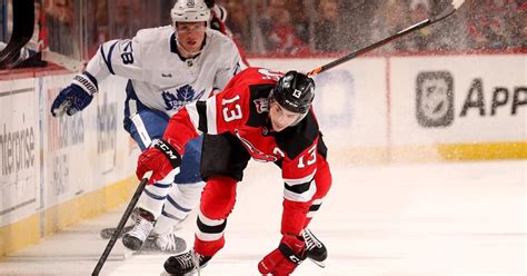Leafs Use Last Of Momentum Swings In Comeback Win Over Devils