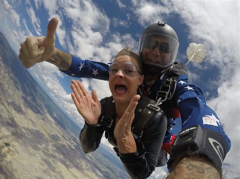 Questions You Didnt Know To Ask About Skydiving Ultimate Skydiving