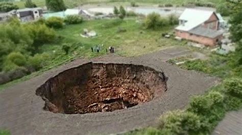 10 Strangest Deep Holes On Earth Youtube