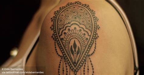 How do you shower with henna? Henna inspired shoulder tattoo.