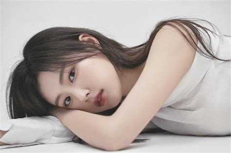 Image Of Kang Hyewon