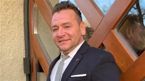 Listen to mészáros árpád zsolt on spotify. Mészáros Árpád Zsolt mentőt hívott egy férfihez, aki ...