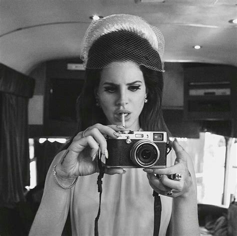 Pinterest Tmnowotny Lana Del Rey Black And White Lana Del Ray
