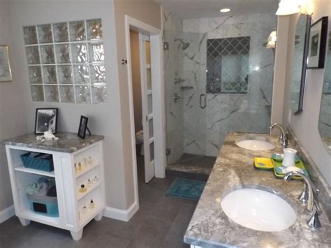 Classic Chantilly Bathroom Remodel With Rogue Valley Interior Doors