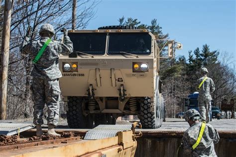 10th Sustainment Brigade Soldiers Conduct Railhead Training Article