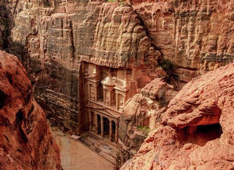If you want to experience a touch of the good life in the big apple, . The Treasury (Al-Khazneh), elevated view, Petra, UNESCO ...