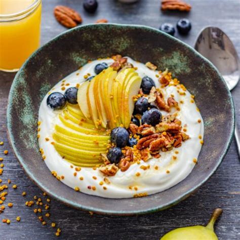 Greek Yogurt Breakfast Bowl Recipe Ready In 5 Minutes