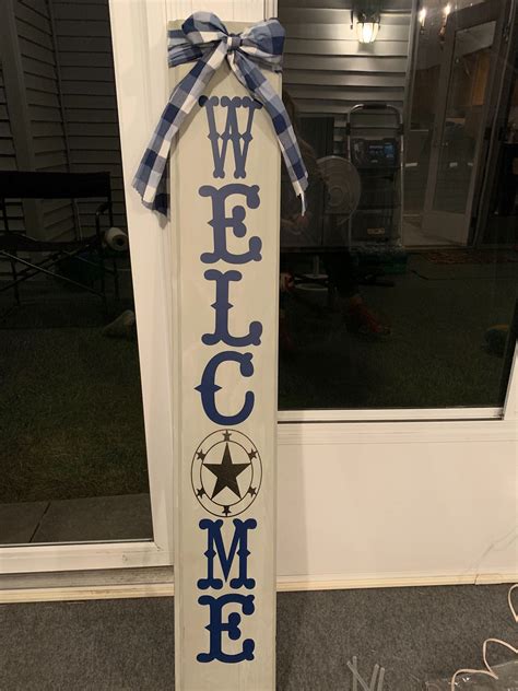 Country Style Welcome Sign Is Now Available For Sale In Custom Colors