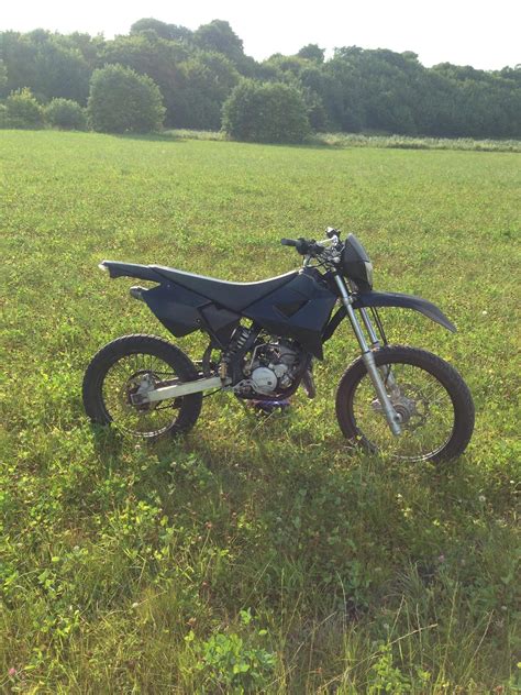 You can choose any of them to view its photos and more detailed technical specifications. CPI Sx 50 supercross - Billeder af scootere - Uploaded af ...
