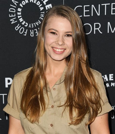 Последние твиты от bindi irwin (@bindiirwin). Bindi Irwin Recalls the Moment She Found Out She Was Pregnant — See the Touching Post