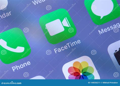 Close Up To Apple Facetime Video Chat Icon App On The Screen Of An