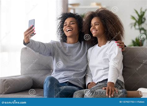 Happy Mother And Daughter Make Selfie Together Stock Image Image Of Leisure Capture 137927753
