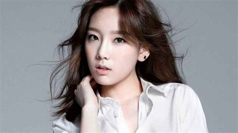 Top 50 Most Popular South Korean Singers