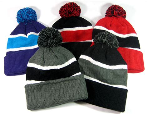 Wholesale Pom Pom Beanies Winter Trendy Hats Men Women Knit Hat