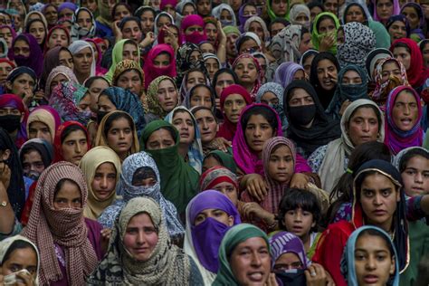 Article 370 Kashmiri Women And The State Of The Union Telegraph India