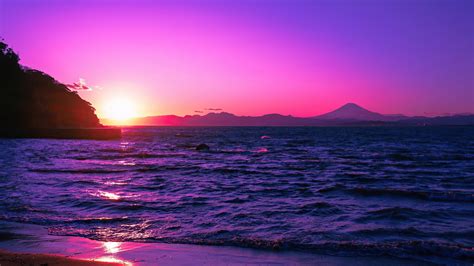 Beautiful Evening Purple Sunset On A Body Of Water 4k Hd