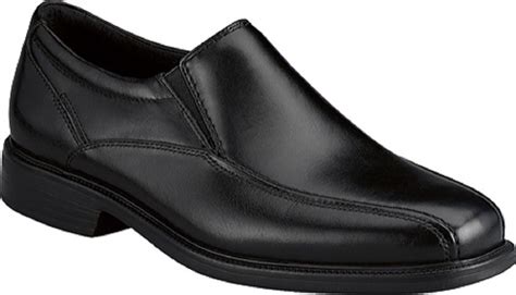 Sleek and immaculately traditional, this handsome loafer polishes up casual wear while remaining crisp enough for the office. Most Comfortable Men's Dress Shoes: 2020 Reviews