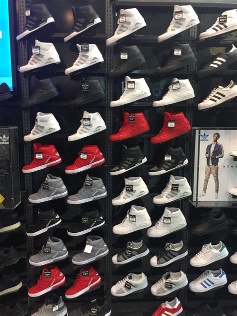 Footlocker ksa give not give me a legitimate item. Foot Locker - Horaire d'ouverture - 401 Blvd Labelle ...