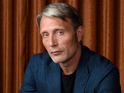 The official twitter account for danish actor mads mikkelsen. Mads Mikkelsen Is Now The New Grindelwald For Fantastic ...