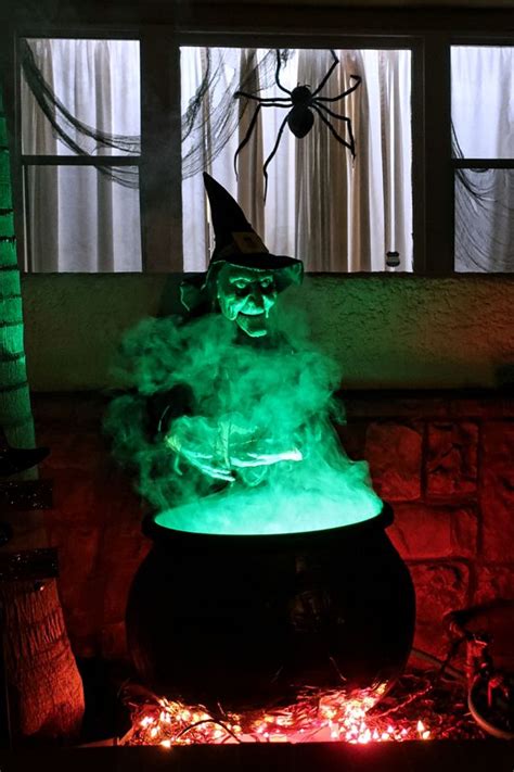 How To Make A Witch Cauldron Prop For Halloween Handy Noah Halloween Outdoor Decorations