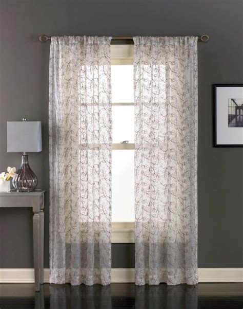 19 Charming Sheer Curtain Privacy Designs