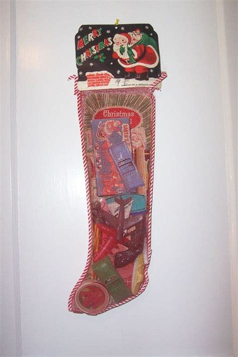 We have the perfect stocking stuffer candy for all of your family, friends, classmates, coworkers and more. Candy Stuffed Christmas Stockings / Pack Of 4 Star Wars Plush Head Yoda With Candy Cane Red ...
