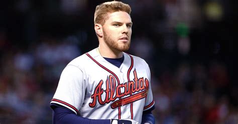 Braves' Freddie Freeman forced to end MLB-leading consecutive games