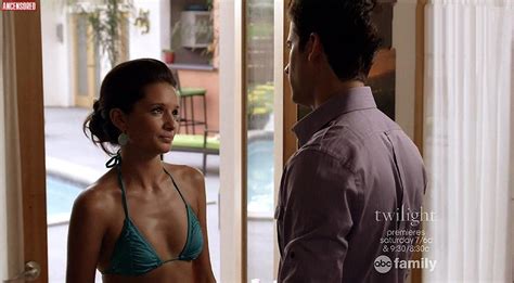 Naked Alice Greczyn In The Lying Game