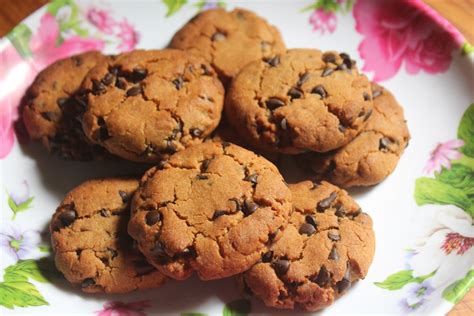Low Fat Chocolate Chip Cookies Recipe Eggless Healthy Chocolate Chip