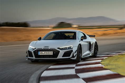 2023 audi r8 gt is a 612-hp v10 swan song