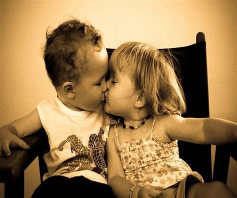 Best Romantic kiss kissing Picture Pics