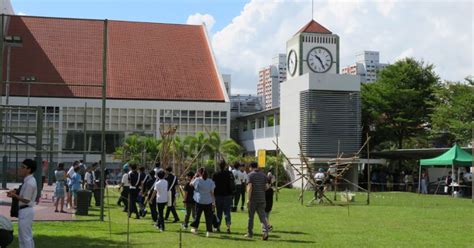 Raffles Institution Jc Students Already Living With 4 Day School Week