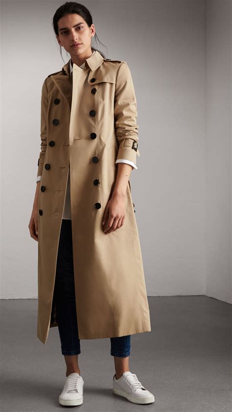 long cotton gabardine trench coat in honey women burberry canada trench coat outfit