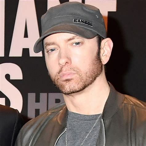 Eminem Switches Up His Signature Look With A Brand New Beard E