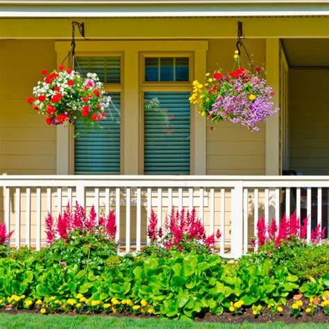 10 Small Front Porch Ideas With Plants