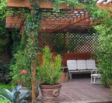 desain taman gantung rumah minimalis planter  gardening