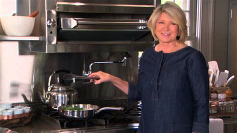 Martha Stewarts Famous One Pot Pasta Recipe Video Easy Italian Recipes