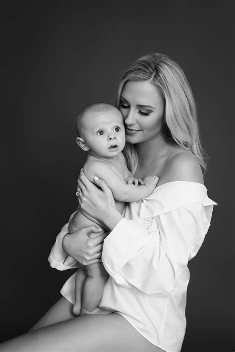 Motherhood And Milestones Clj Photo