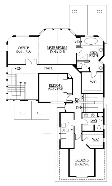 Craftsman Style House Plan 3 Beds 25 Baths 3009 Sqft Plan 132 478