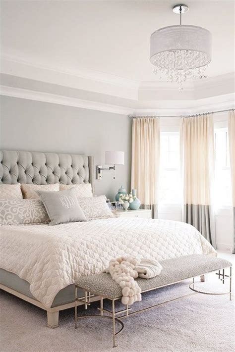 Whether you want to keep it toned down or playful, there is a way to make your private space as beautiful as you want it to be. Best Paint Colors for Small Room - Some Tips - HomesFeed