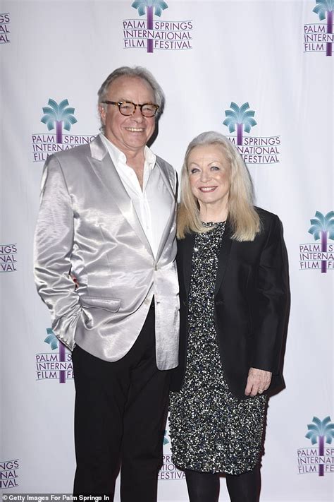 Jacki Weaver 71 Boasts About Not Cheating On Her Fourth Husband