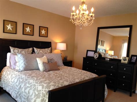 Looking for fresh bedroom décor ideas? Relaxing master bedroom | Dream Home Ideas | Pinterest