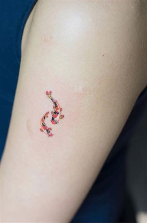 I Love How Tiny And Colorful This Is Perfect For A Pisces Like Moi Colorful Dogtattoos