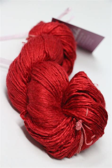 Peau De Soie Silk Yarn Cardinal A Fabulous Yarn Exclusive