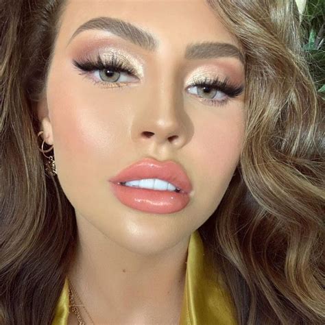 House Of Lashes® On Instagram “shes A Real Life Doll 🤩 Jadeywadey180 Wearing Our