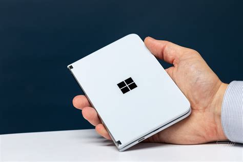 Microsoft Surface Duo A 1400 Dual Screen Device