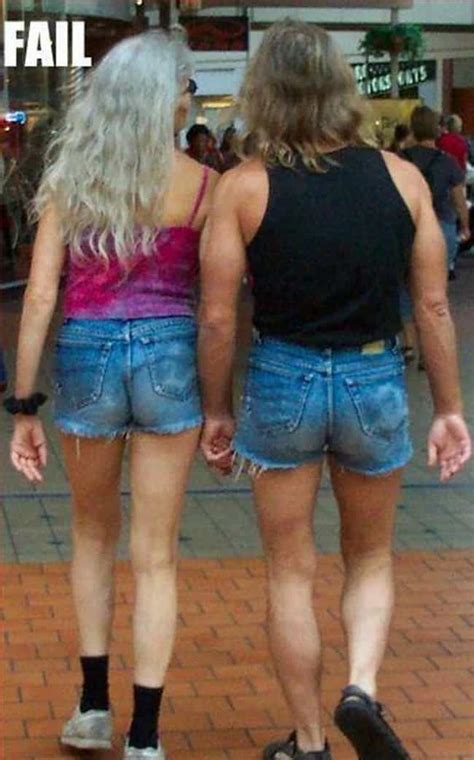 33 of the most epic jorts photos on the internet