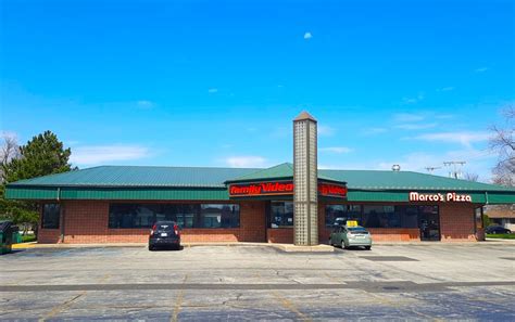 Retail Space Available for Rent | 2939 45th St, Highland, IN