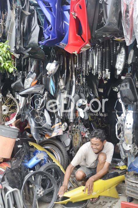 Jalan arief rahman hakim di mulai dari lampu merah pertigaan jalan margonda raya dan di selesai di lowongan kerja pt chengtian weiye indonesia (ctwy), jobs: Berburu Sparepart Motor Di Jalan Raya Bogor - geDoor