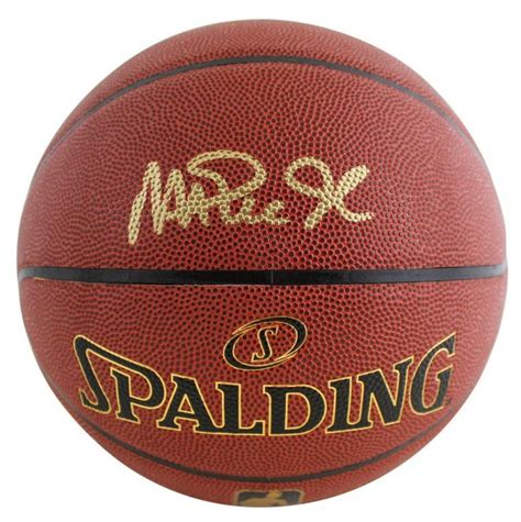 Magic Johnson Signed Nba Basketball Beckett Coa Pristine Auction